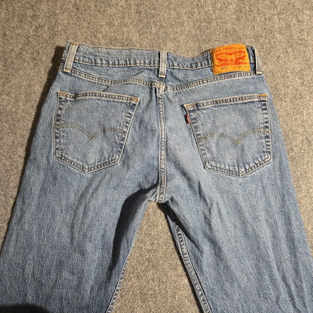 Levis levis 502